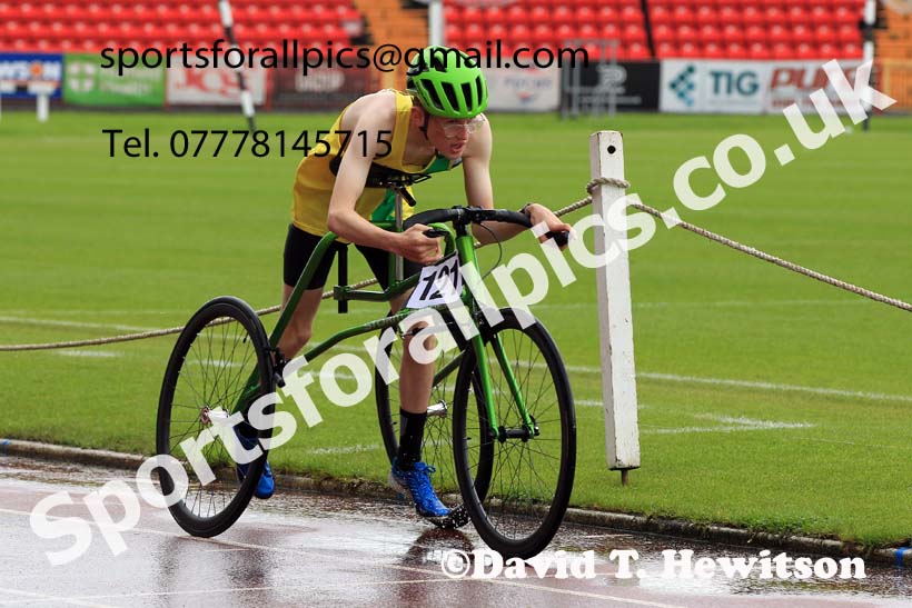 One mile, 2023 Gateshead Tartan Games.  Photo: David T. Hewitson/Sports for All Pics